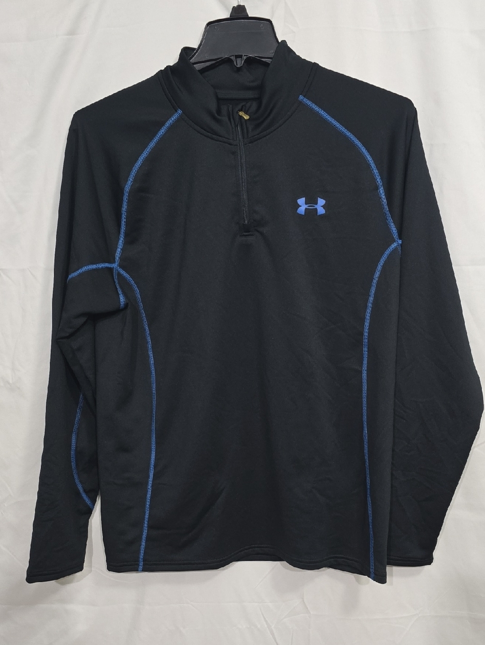 Under Armour Cold Gear Men's XL Fitted Black Quarter Zip Blue Accents
